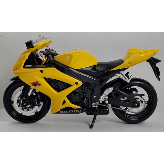 Moto Suzuki GSX R600 Escala 1/12 De Colección 