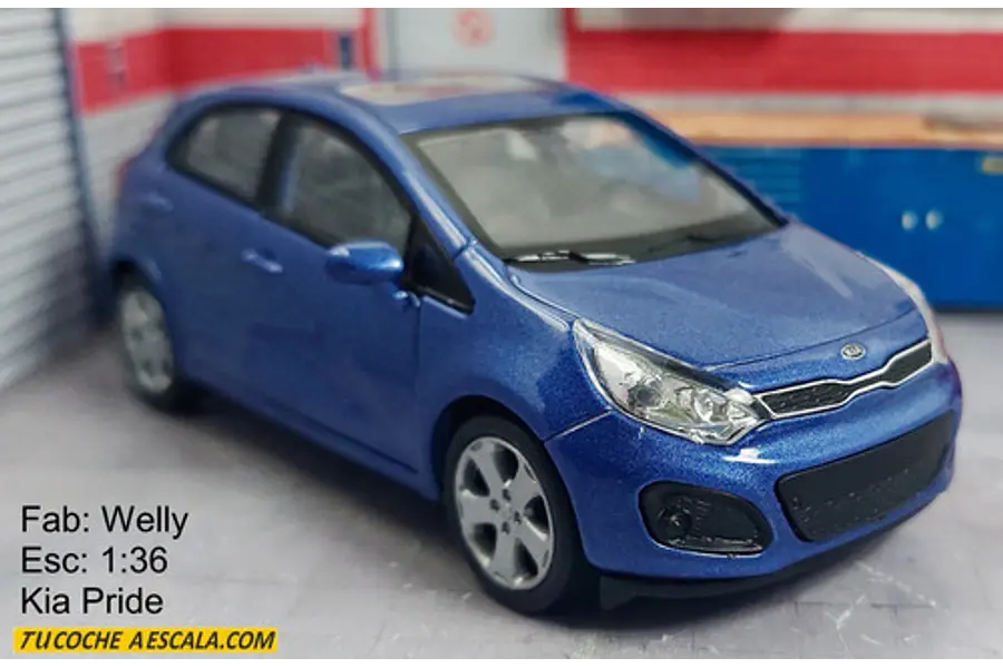 Kia Rio Pride azul Escala 1:36 welly