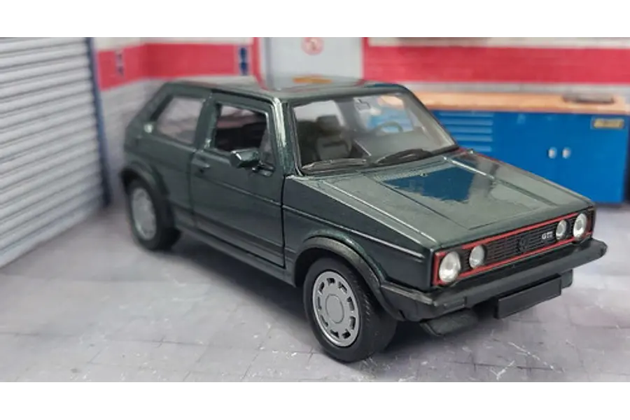 Volkswagen Golf I Gti, Escala 1:36, Marca welly