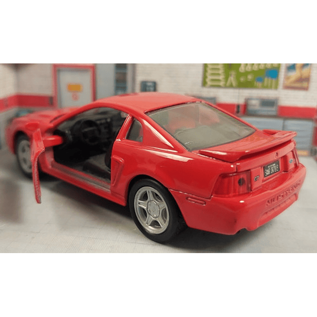 Ford Mustang 1999, Escala 1/38 , De Coleccion  