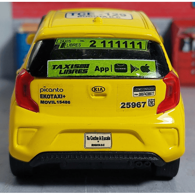 Kia Picanto Taxi, Escala 1/36 De Coleccion