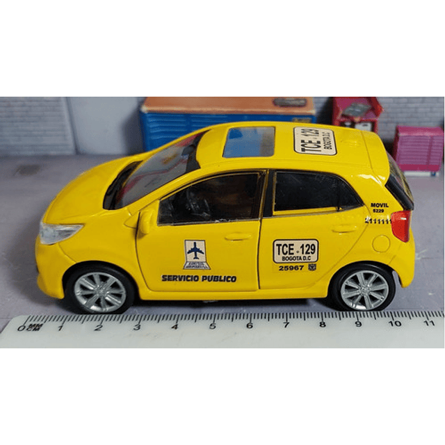 Kia Picanto Taxi, Escala 1/36 De Coleccion