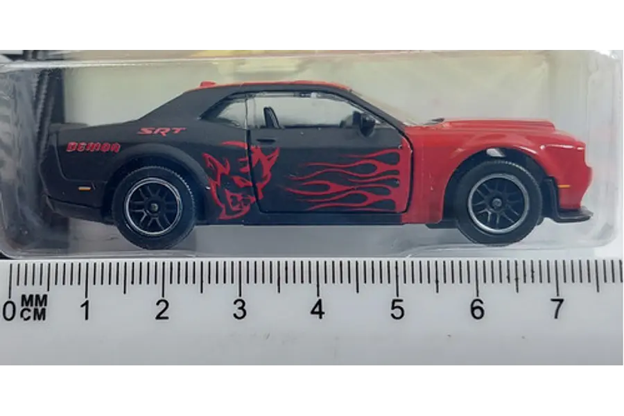 Dodge Challenger Srt D Escala 1:64 Marca Majorette  