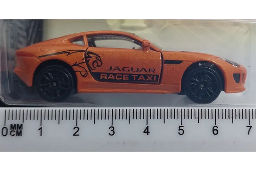 Jaguar F Type R A Escala De Coleccion Marca Majorette  