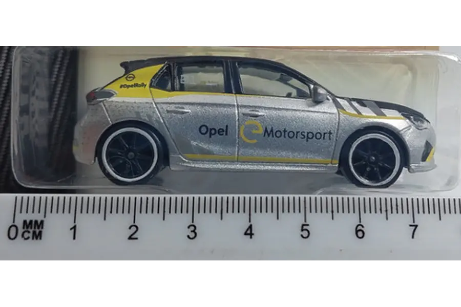 Opel Corsa-e Rally a Escala De Colección Marca Majorette  