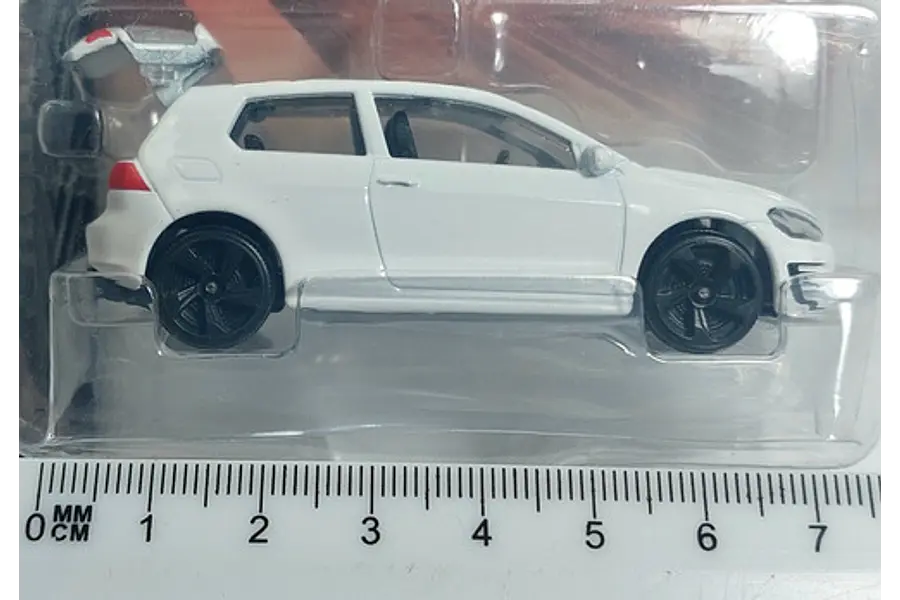VW Golf VII GTI A blanco 1/64 Marca Majorette
