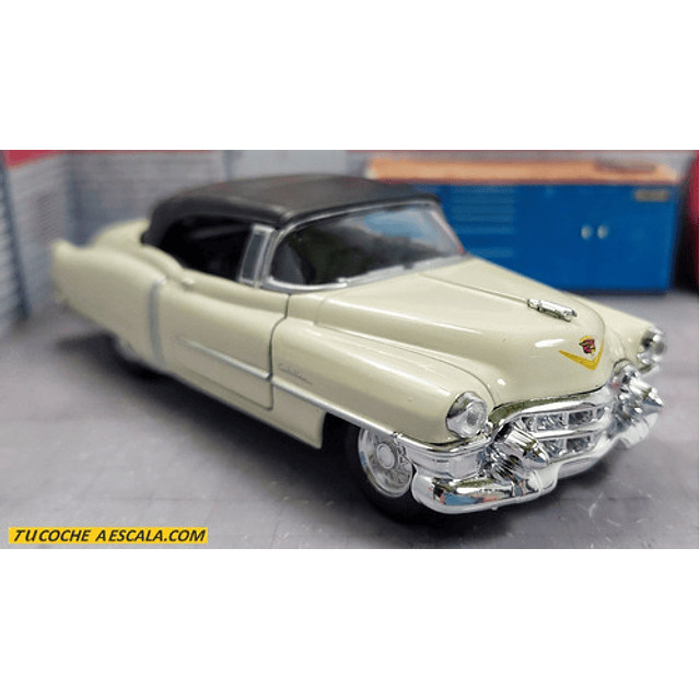 Cadillac Eldorado Carro A Escala 1/36 De Coleccion  