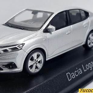 Renault Logan Carro A Escala De Coleccion  
