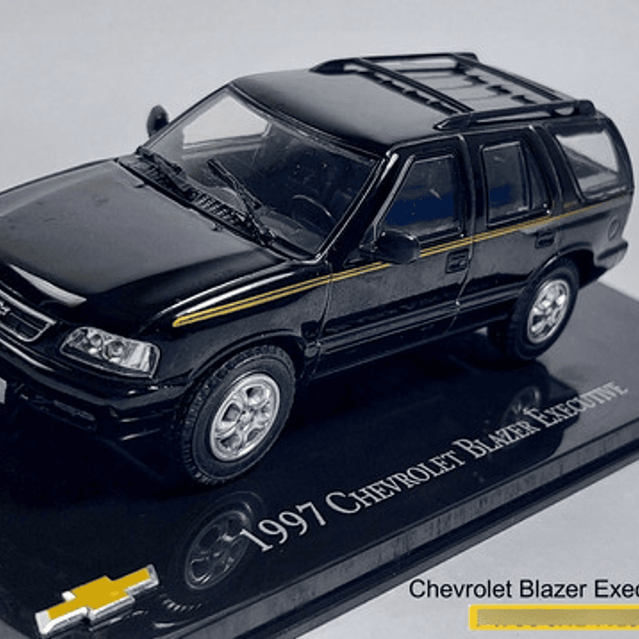 Chevrolet Blazer Executive 1997 Carro A Escala De Colección 1