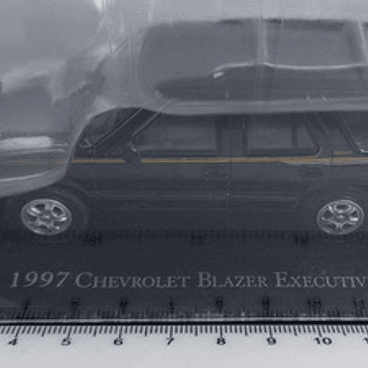 Chevrolet Blazer Executive 1997 Carro A Escala De Colección 7