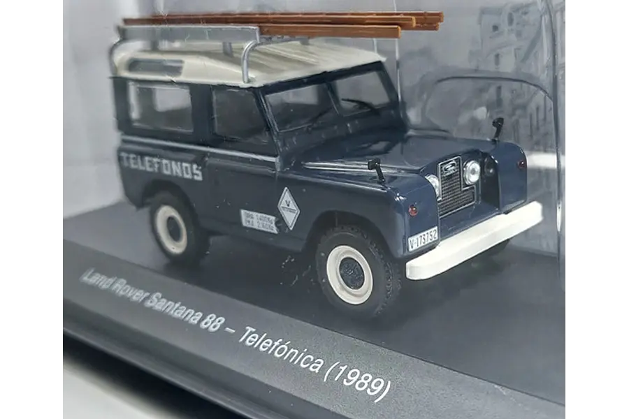 Land Rover Santana 88 Telefónica – IXO 1:43