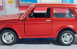 Lada Niva 2121, ROJO Chino, Escala 1:32