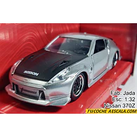 Nissan 370z ESCALA 1/32 ,MARCA JADA . Rapido y furioso 