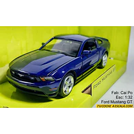 Ford Mustang Gt 1:32 Carro De Colección  sin caja