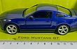 Ford Mustang Gt 1:32 Carro De Colección  sin caja