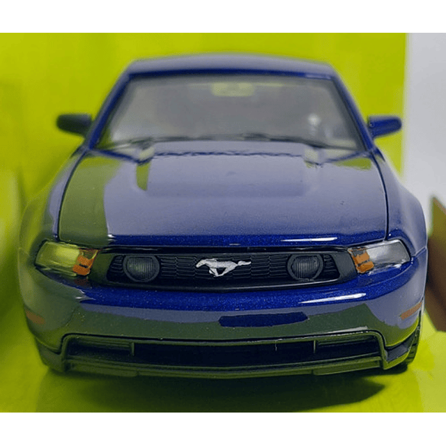 Ford Mustang Gt 1:32 Carro De Colección  