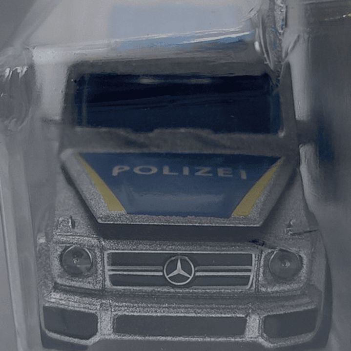 Mercedez Benz Clase G  De Policia , 1:64 Marca Majorette   4