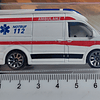 Ambulancia Volkswagen Crafter Marca Majorette  1:64