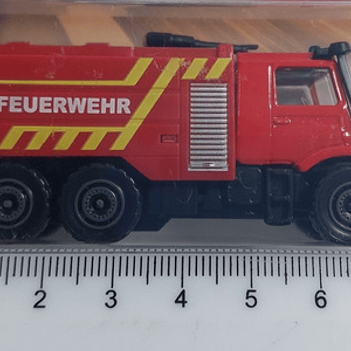 Carro De Bomberos Mercedes Benz Majorette   3
