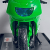 Moto Kawasaki Ninja Zx 9 R , Escala 1/18 De Coleccion  