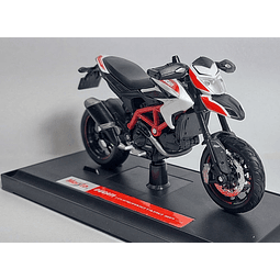 Moto Ducati Hypermotard Sp 2013, Escala 1/18