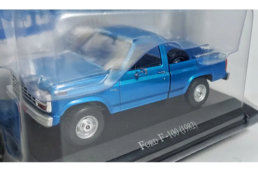 Ford F 100 1982, Escala 1/43 , Marca Ixo