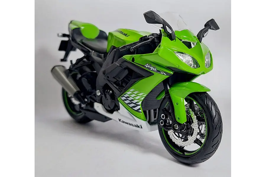 Moto Kawasaki Ninja ZX 10r, Escala 1/12