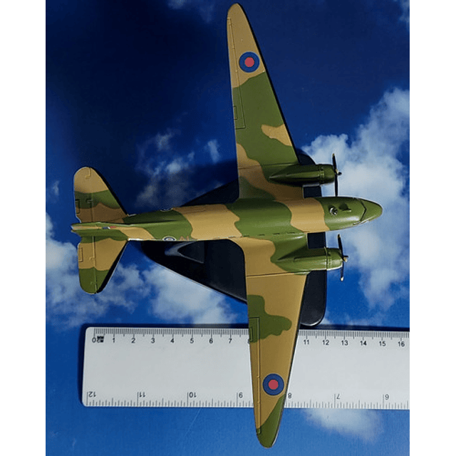 Douglas C47 Avión Fantasma FAC, Avión A Escala 1-144