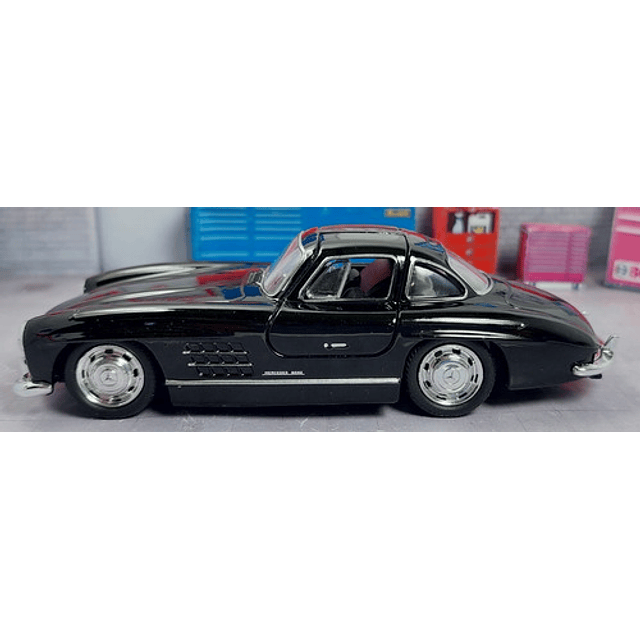 Mercedes Benz 300sl, Escala 1:36, Carro Colección  Marca: WELLY