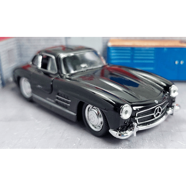 Mercedes Benz 300sl, Escala 1:36, Carro Colección  Marca: WELLY