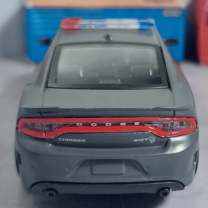 Dodge Charger Srt Hellcat, Escala 1/45, De Colección 4