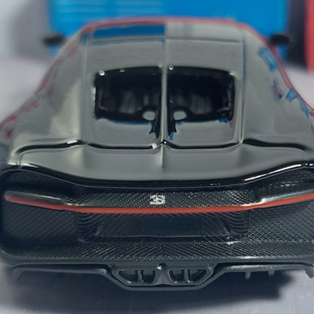 Bugatti Chiron, A Escala 1:40, Carro De Colección 4