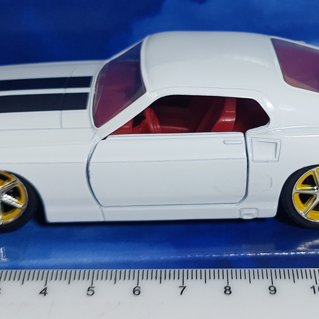 FORD MUSTANG DE ROMAN , RAPIDO Y FURIOSO 1/32 MARCA JADA 3