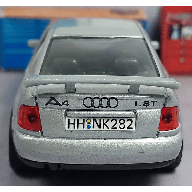 Audi A4 Carro A Escala 1:36, marca welly