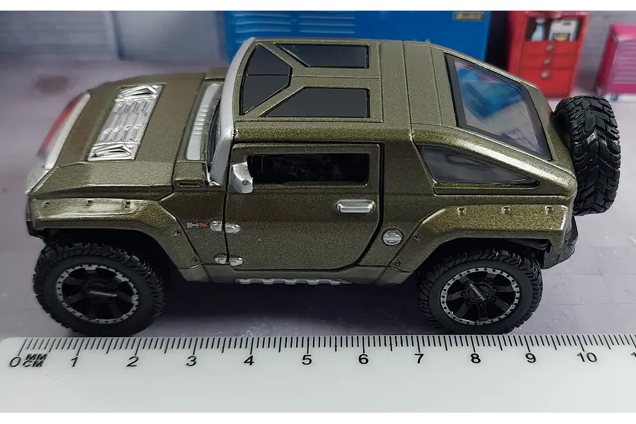 HUMMER HX 2008 CONCEPT, A Escala 1/39