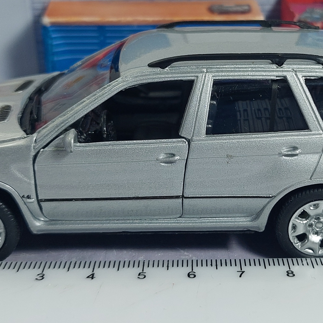 Bmw X5, Escala 1/36, De Coleccion 8