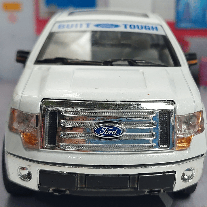 FORD F 150  2009 Escala 1-32 MARCA RMZ 2