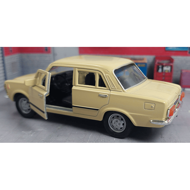 Fiat 125P, 1967 Escala 1/36 , MARCA WELLY