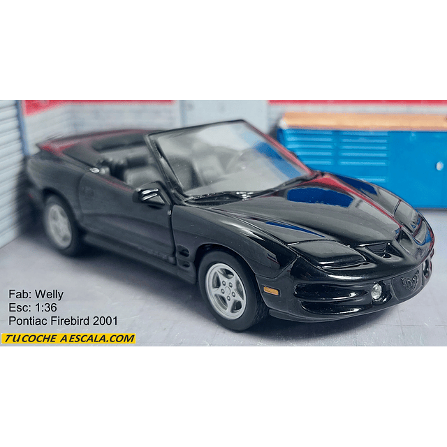 Pontiac Firebird Trans Am 2001, Escala 1/36