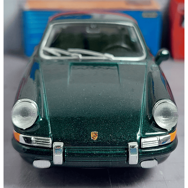 Porsche 911 Escala 1:36 Carro De Coleccion 