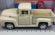 FORD F 100 1956 beige Escala 1/38 Marca Kinsmart