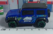 SUZUKI JIMNY azul con lineas , Escala 1:64, Marca MAJORETTE