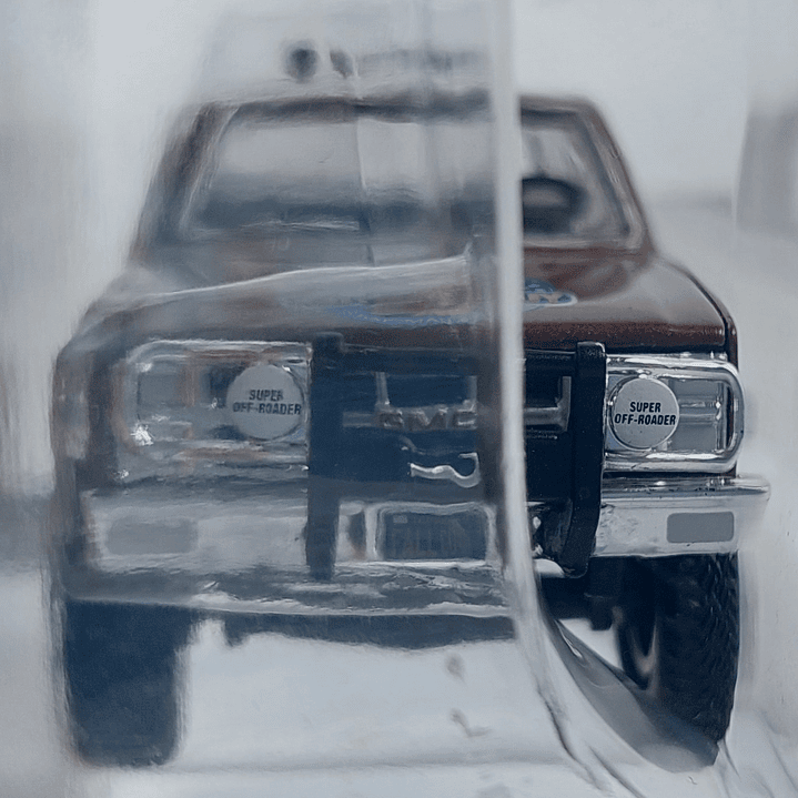 CAMIONETA DE PROFESION PELIGRO GMC 1982 FALL GUY Marca: GREENLIGHT 3