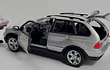 Bmw X5 COLOR PLATA Escala 1/24, marca welly