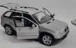 Bmw X5 COLOR PLATA Escala 1/24, marca welly