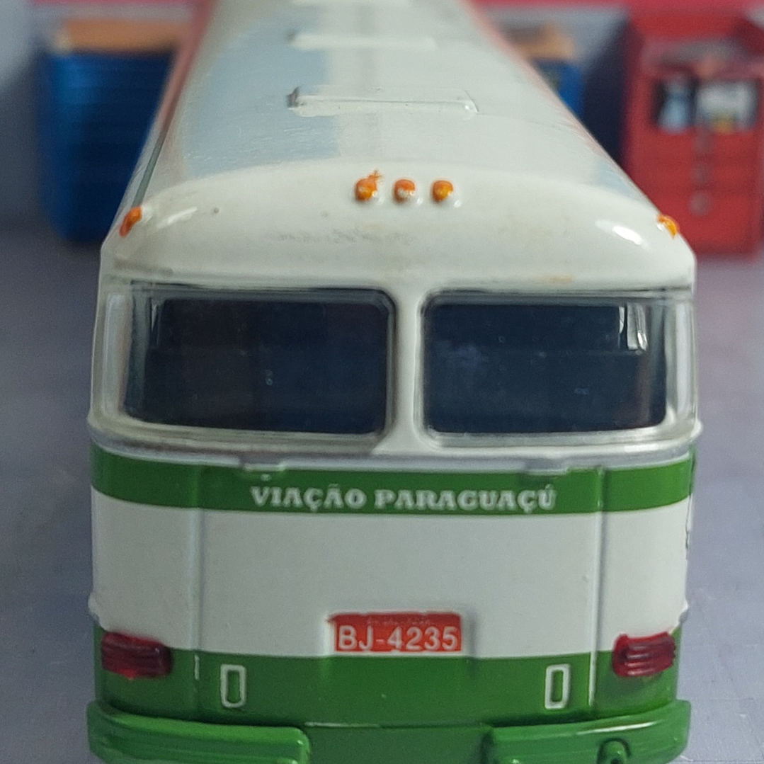 MERCEDES BENZ BRASIL, Escala 1/72, De Coleccion 3