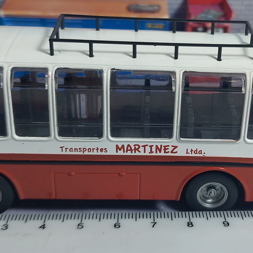 HINO ECUADOR, Escala 1/72, De Coleccion 4