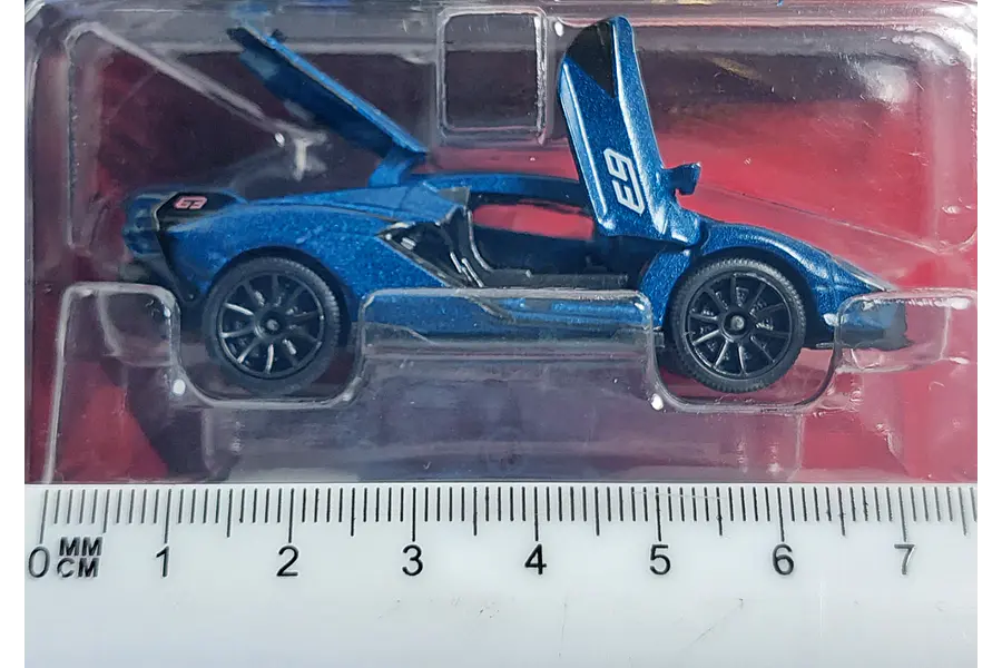 LAMBORGHINI SIAN AZUL , Escala 1:64, Marca MAJORETTE