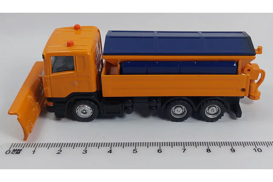 CAMION Scania P380 Quitanieves, A Escala De Colección