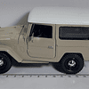 Toyota Land Cruiser Fj40 Beige, Escala 1/24 De Colección